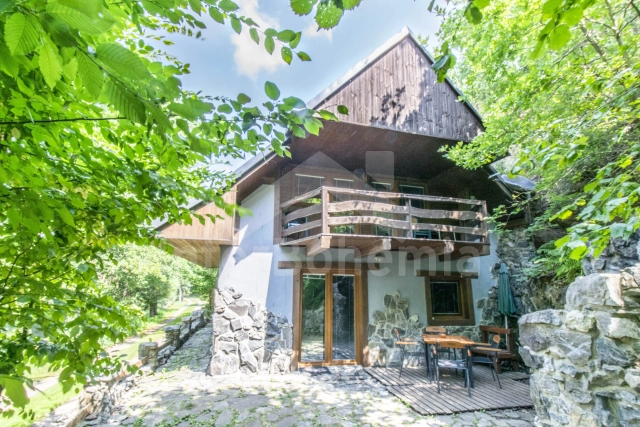 Chalet Bohemian Canada JC 0199