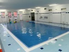Overdekt zwembad Znojmo