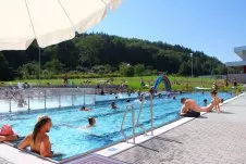 Schwimmbad KV aréna Karlovy Vary