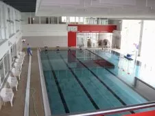 Overdekt zwembad Benešov