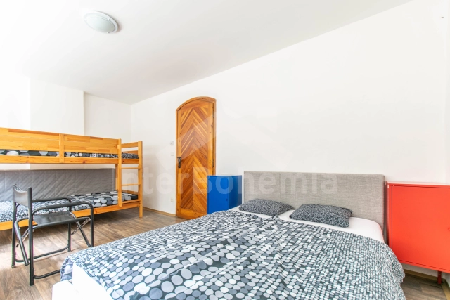 Bungalow Slapy stuwmeer OP 0042