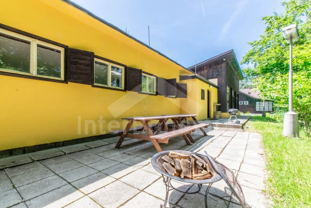 Bungalow Slapy stuwmeer OP 0042