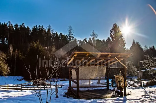 Cabin Tábor and Surroundings JC 0312