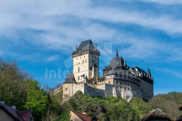 Domek Praha a okolí - Karlštejn OP 0132