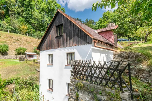 Chalupa Šumava a předhůří - Rožmberk nad Vltavou JC 0799