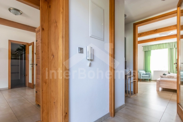 Holiday Home Bohemian Canada -  JC 0876