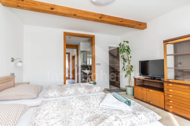 Holiday Home Bohemian Canada -  JC 0876