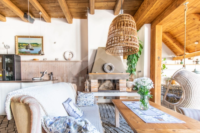 Holiday Home Bohemian Canada -  JC 0876