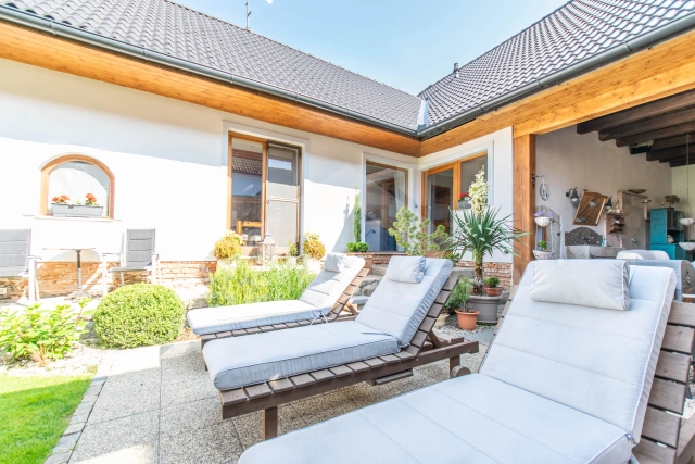Holiday Home Bohemian Canada -  JC 0876