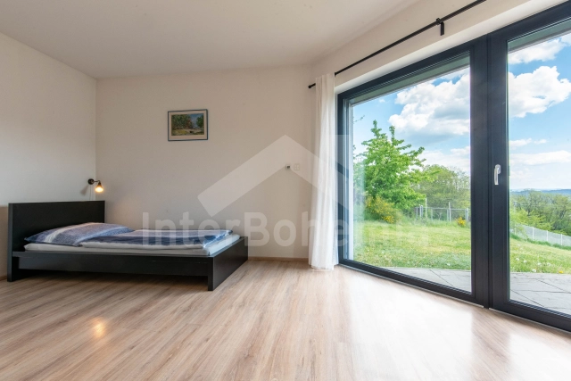 Vakantiehuis Slapy stuwmeer - Zebrak OP 0156